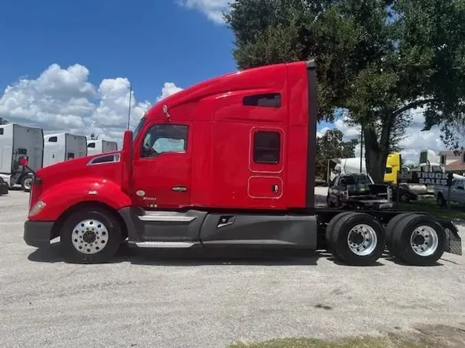 2020 Kenworth T680