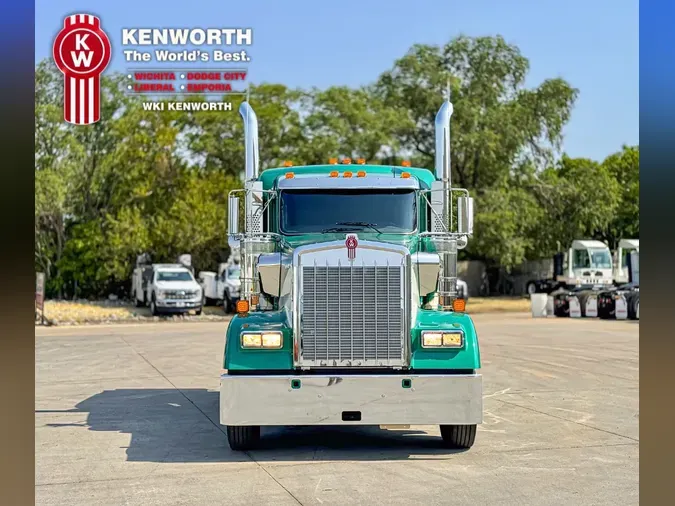 2025 KENWORTH W900L