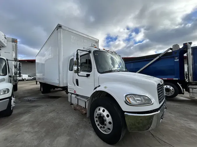 2015 Freightliner M2 106