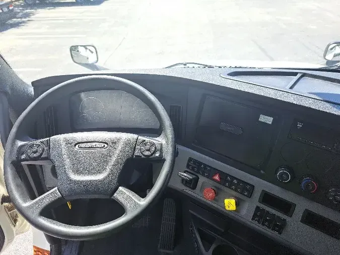 2019 Freightliner T12664ST