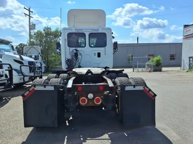2014 FREIGHTLINER CASCADIA 125