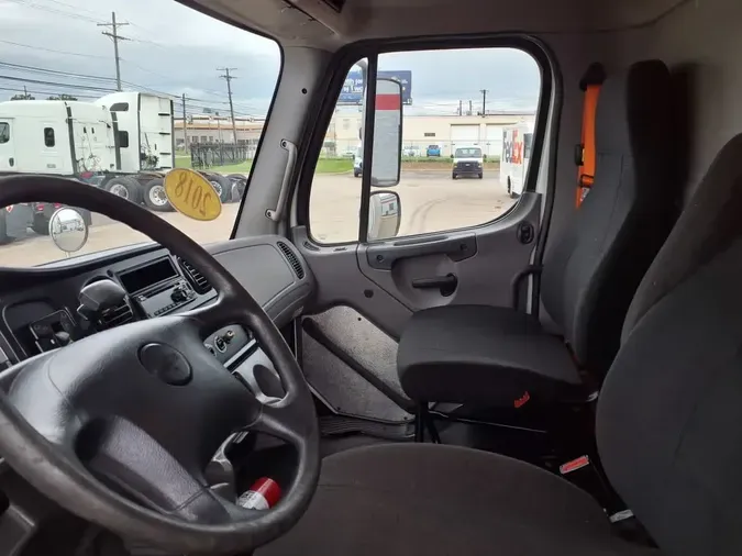 2018 FREIGHTLINER/MERCEDES M2 106
