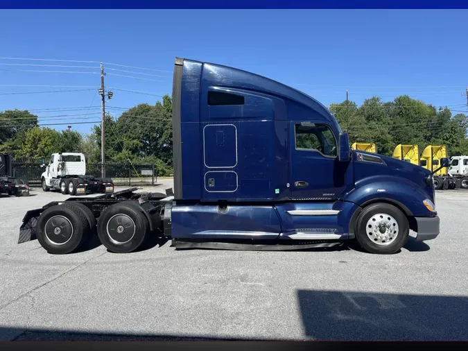 2022 Kenworth T680