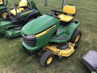 2011 John Deere X324