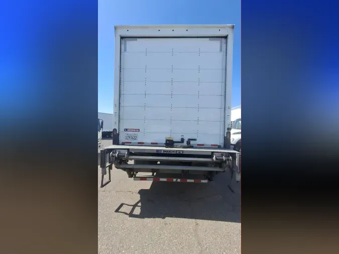 2021 FREIGHTLINER M2 106