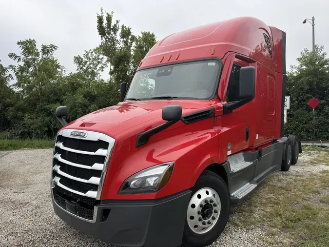 2021 Freightliner Cascadia