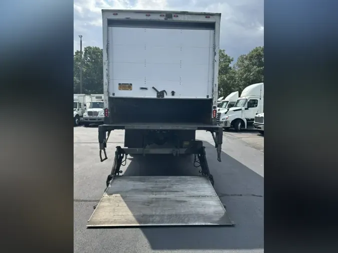 2020 FREIGHTLINER/MERCEDES M2 106