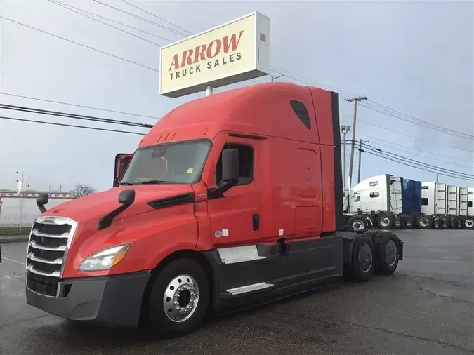 2021 FREIGHTLINER CA126