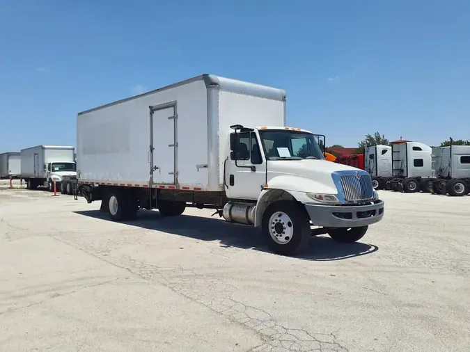 2018 NAVISTAR INTERNATIONAL 4300