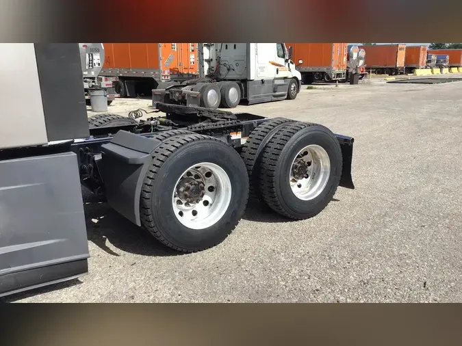 2021 Freightliner Cascadia