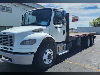 2016 FREIGHTLINER/MERCEDES M2 106