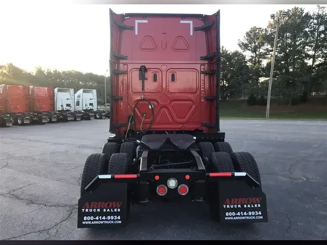 2020 FREIGHTLINER CASCADIA