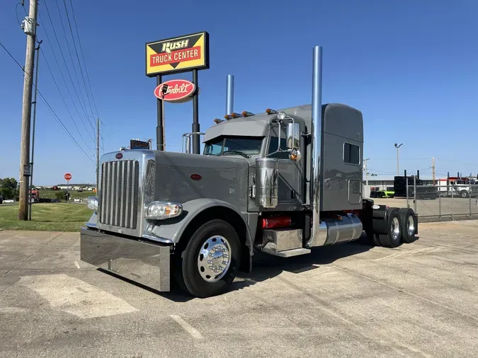 2023 Peterbilt 389