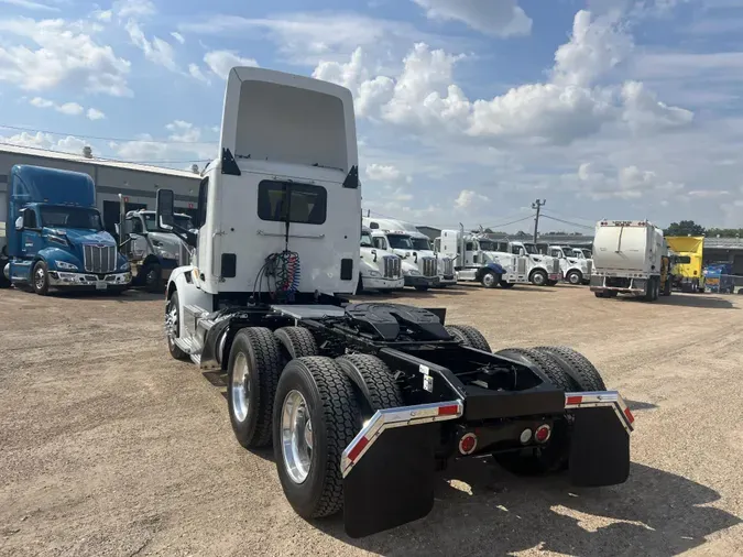 2019 Peterbilt 579