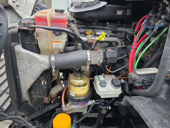 2019 FREIGHTLINER/MERCEDES CASCADIA 113a83eb9fdb7623f73b7f28e6df952d77d