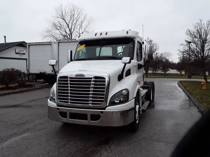 2017 FREIGHTLINER/MERCEDES CASCADIA 113a83f774da2807590df2f16cd7e5d56f4