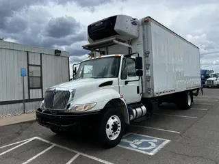 2017 NAVISTAR INTERNATIONAL 4300