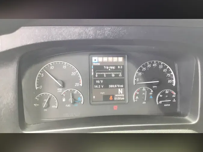 2024 Freightliner Cascadia 126