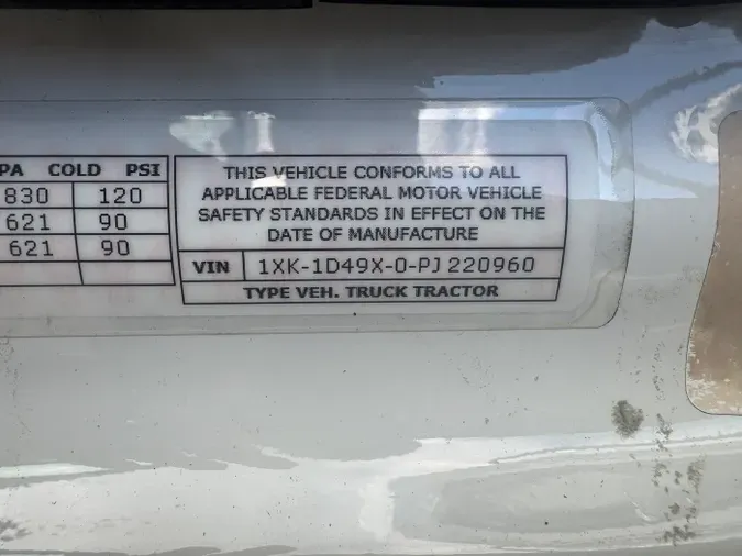 2023 Kenworth W990a848bce32bd1ec45f5a533910ebd8a96