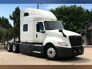 2021 INT LT625 6x4