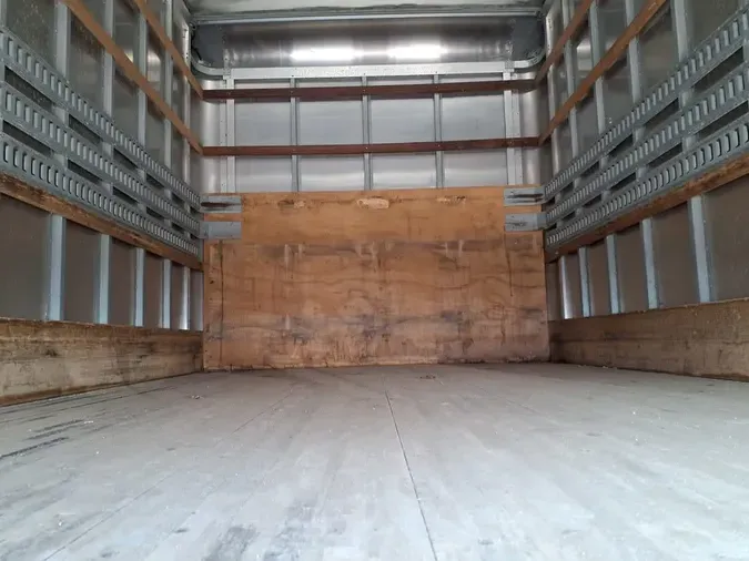 2019 ISUZU NPRa85027b81926016664db2a022cb52cfd