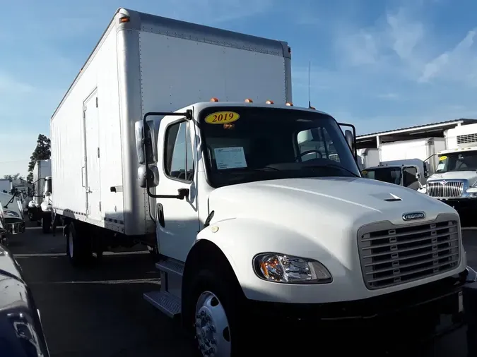 2019 FREIGHTLINER/MERCEDES M2 106
