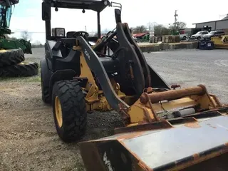 2017 John Deere 204K