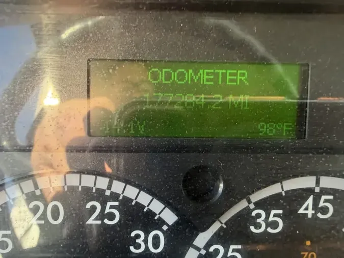 2019 FREIGHTLINER/MERCEDES M2 106