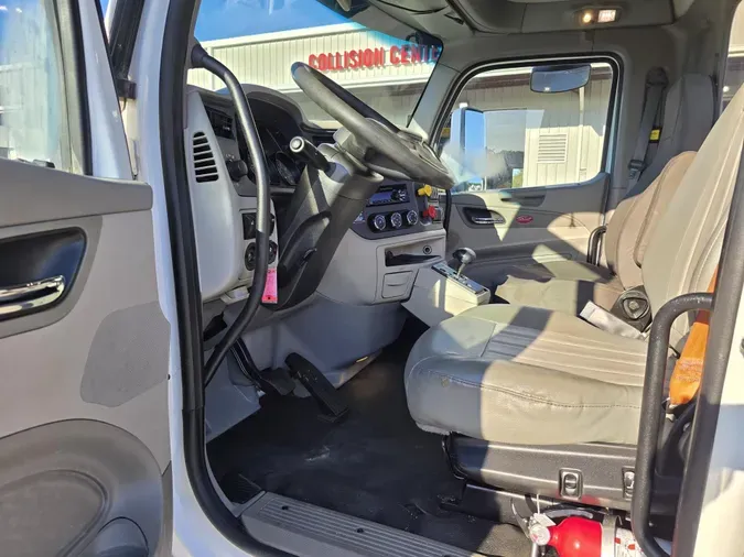 2020 Peterbilt 567