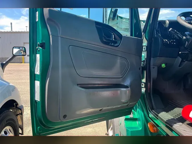2021 INT LT625 6x4