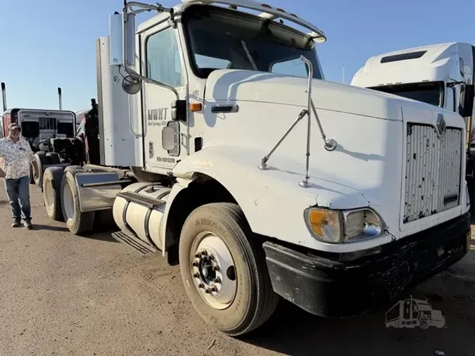 2001 INTERNATIONAL 9100