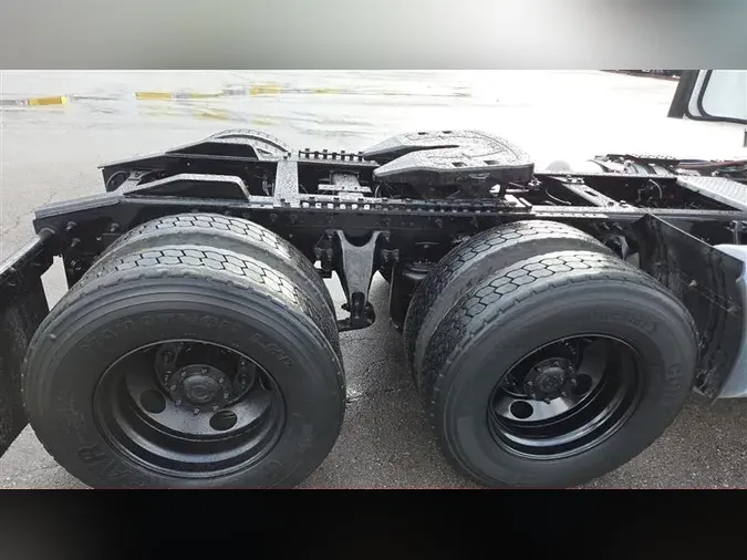 2020 INTERNATIONAL RH613