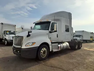 2019 NAVISTAR INTERNATIONAL LT625 SLPR CAB