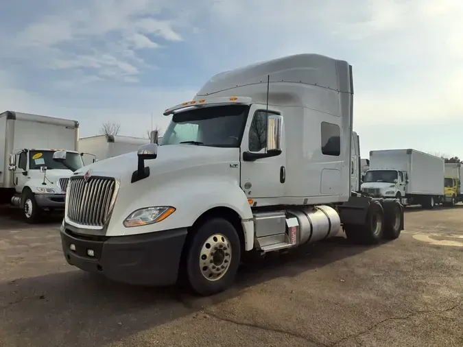 2019 NAVISTAR INTERNATIONAL LT625 SLPR CABa85e6ee68675d366a53d7e0fb831d7fd