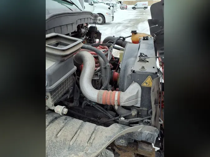 2020 NAVISTAR INTERNATIONAL MV607 (4X2)