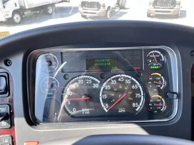 2019 Freightliner Business Class M2 106