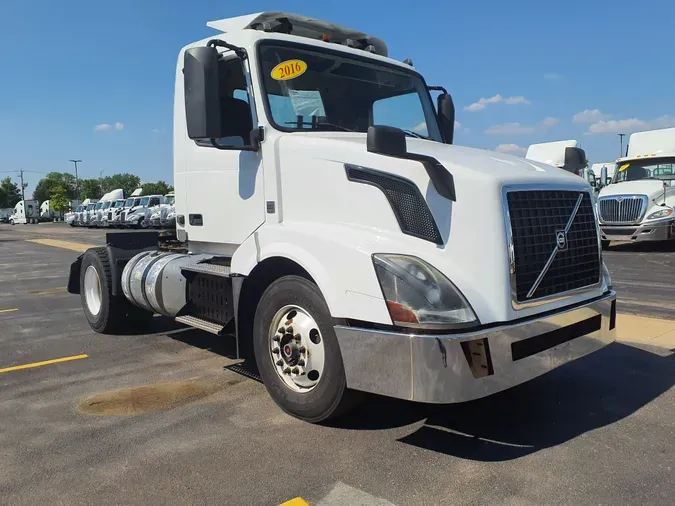 2016 VOLVO VNL42TRACTOR