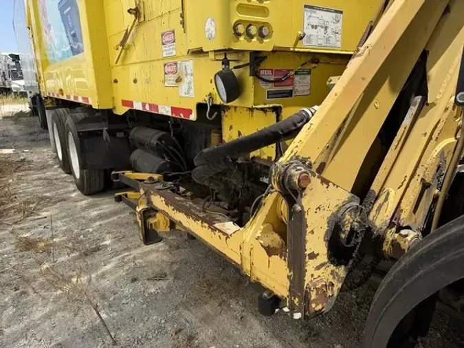 2014 AUTOCAR XPEDITOR