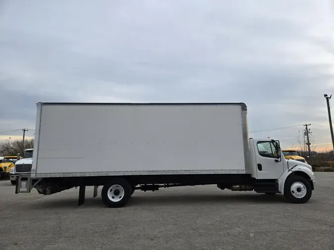 2019 Freightliner Business Class M2 106