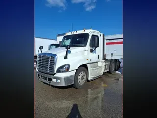 2019 FREIGHTLINER/MERCEDES CASCADIA 125