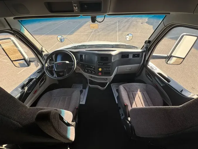 2022 PETERBILT 579a87cbf34b1ef5c9df334b86a73ffbc8f