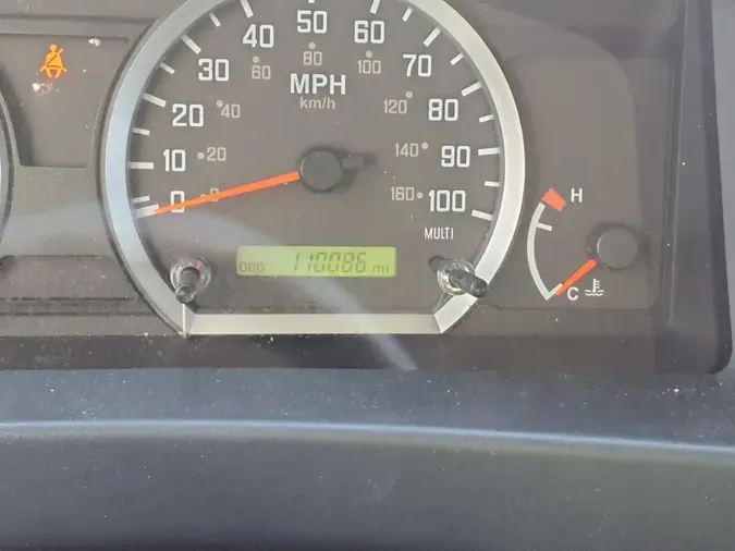 2018 ISUZU NPR HDa87ecebec20530b4bdbcb879ed096ecf