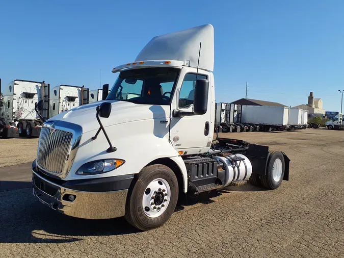 2019 NAVISTAR INTERNATIONAL RH613 DAYCAB S/Aa8819c0ea76636245ea99d553157c2e9