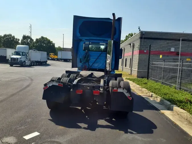 2020 NAVISTAR INTERNATIONAL LT625 DAYCAB T/A