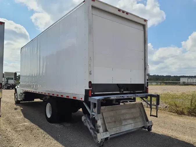 2019 FREIGHTLINER M2 106