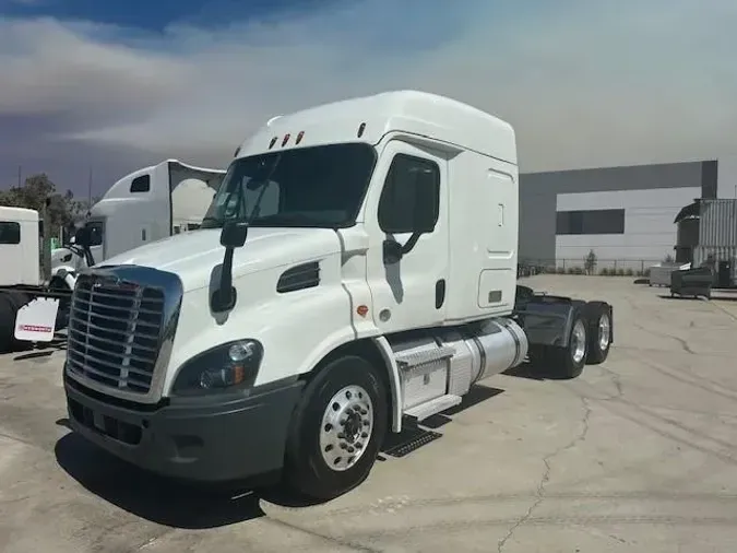 2020 Freightliner Cascadia