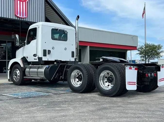 2025 Kenworth T680