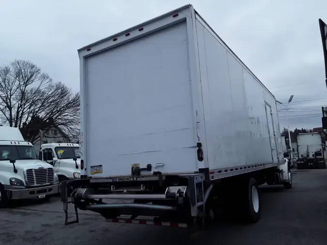 2018 FREIGHTLINER/MERCEDES M2 106