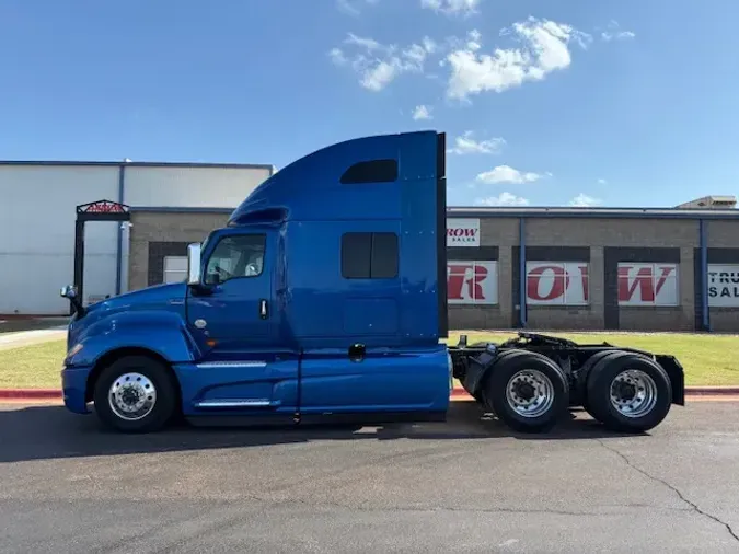 2020 INTERNATIONAL LT