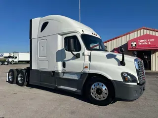 2019 FREIGHTLINER CASCADIA